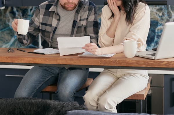 Ahorro inteligente en tus seguros: ¿Por qué marzo es el mes clave para revisar tus pólizas?