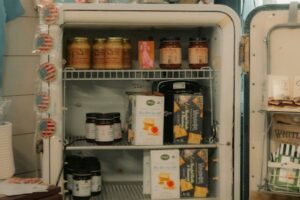 Siniestro cubierto por seguro de hogar: frigorifico sin electricidad, deterioro de alimentos.