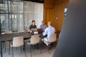 Trabajo experto frente a seguros en entidades financieras